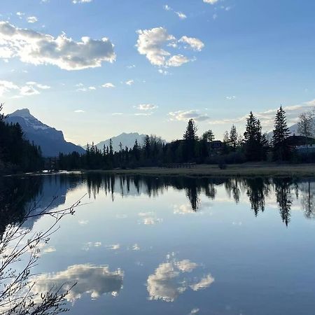 Unit #303 Mountain View 1Br In Canmore Downtown Exterior photo