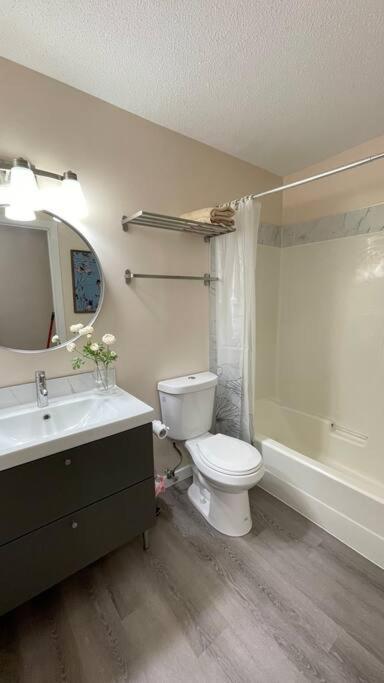 Unit #303 Mountain View 1Br In Canmore Downtown Exterior photo